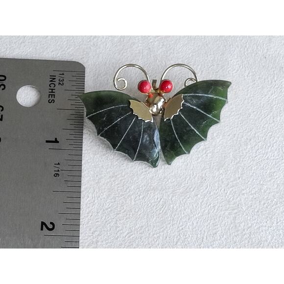 Vintage Jade Red Coral Butterfly Moth Brooch Pin Small Gold Tone Metal Carved - Picture 6 of 6
